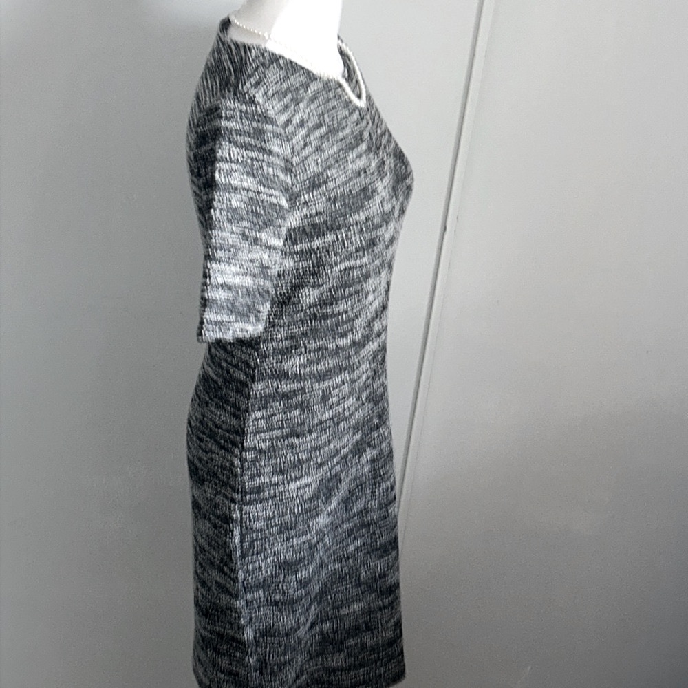 Banana Republic Women’s Boucle Tweed Textured Short Sleeve Midi Dress - Picture 3 of 7